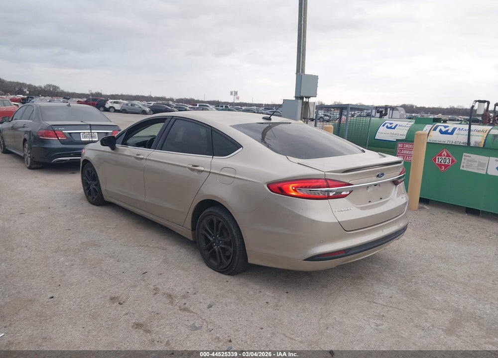 2018 FORD FUSION SE VIN: 3FA6P0HDXJR144255