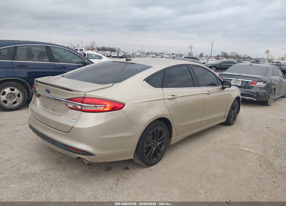 2018 FORD FUSION SE VIN: 3FA6P0HDXJR144255