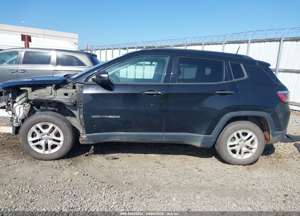 2017 JEEP NEW COMPASS SPORT FWD VIN: 3C4NJCAB2HT681961