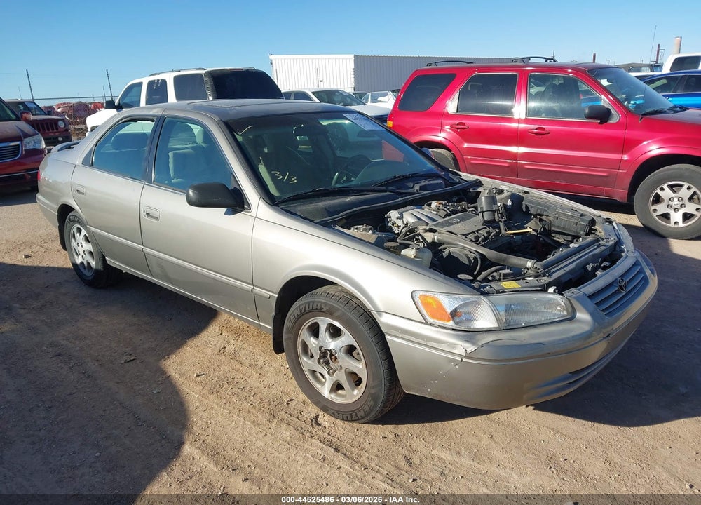 1999 TOYOTA CAMRY LE V6 VIN: 4T1BF22K6XU081960