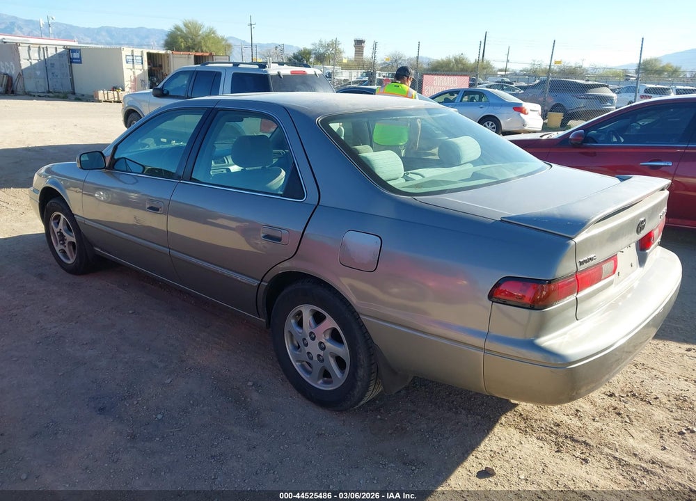 1999 TOYOTA CAMRY LE V6 VIN: 4T1BF22K6XU081960