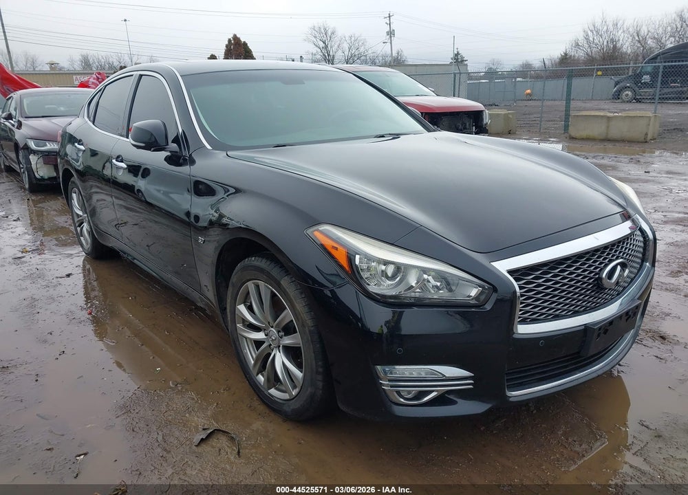 2015 INFINITI Q70 3.7X VIN: JN1BY1ARXFM560245