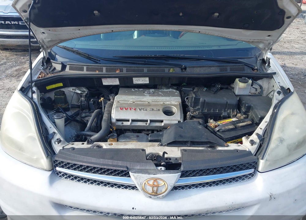 2004 TOYOTA SIENNA XLE LIMITED VIN: 5TDZA22C54S211866