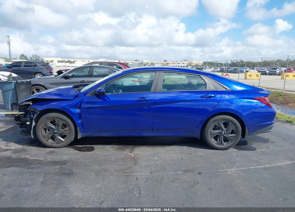 2023 HYUNDAI ELANTRA SEL VIN: KMHLM4AG6PU504457