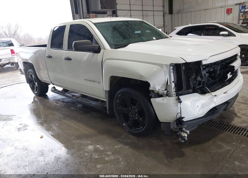 2017 CHEVROLET SILVERADO 1500 CUSTOM VIN: 1GCVKPEC4HZ354526