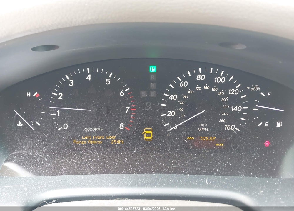 2005 LEXUS LS 430 VIN: JTHBN36FX50177524