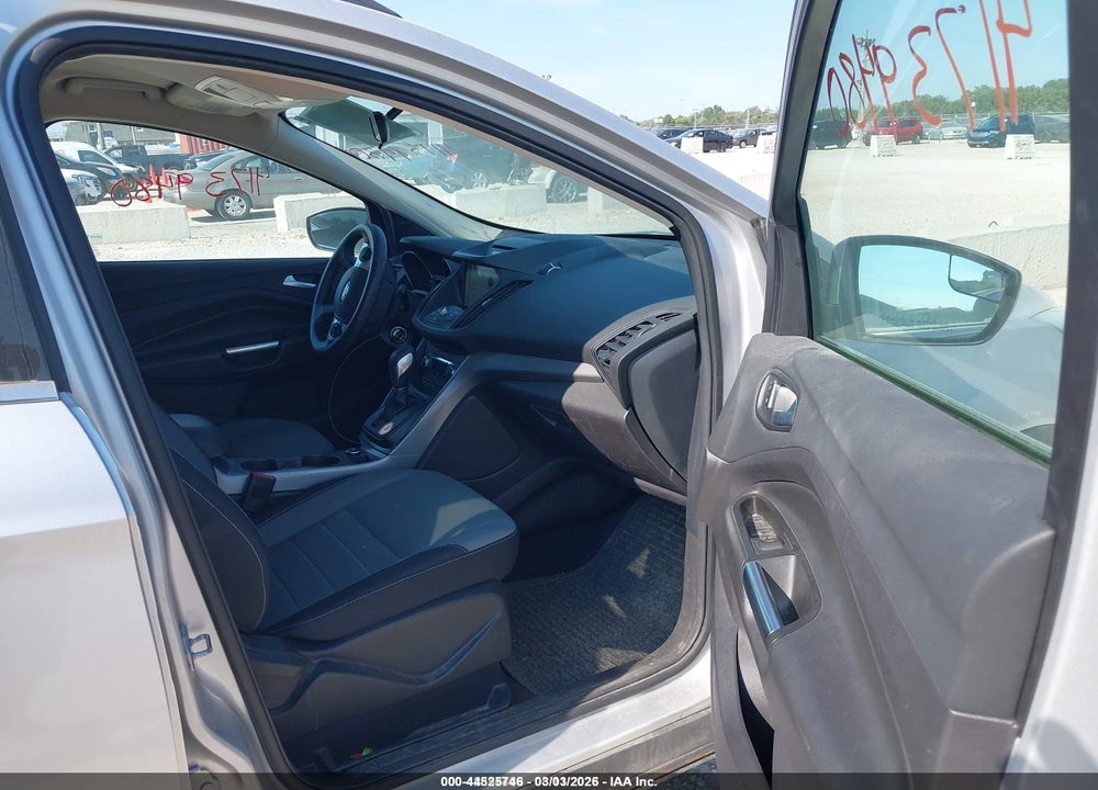 2016 FORD ESCAPE SE VIN: 1FMCU9GX7GUA64379