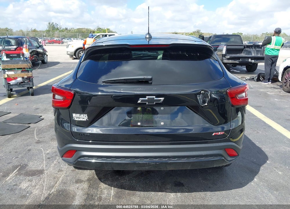 2024 CHEVROLET TRAX FWD 1RS VIN: KL77LGE21RC095136