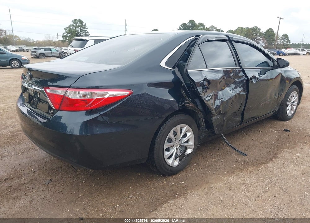 2017 TOYOTA CAMRY LE VIN: 4T1BF1FK6HU790300