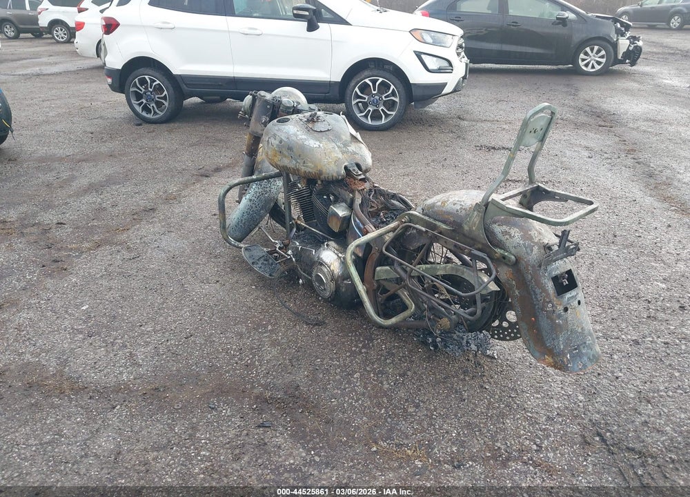 2004 HARLEY-DAVIDSON FLSTCI VIN: 1HD1BWB194Y059268