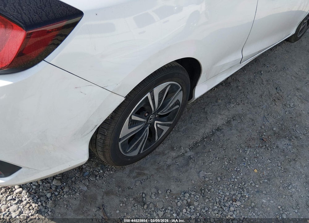 2016 HONDA CIVIC EX-T VIN: 2HGFC3B33GH350921