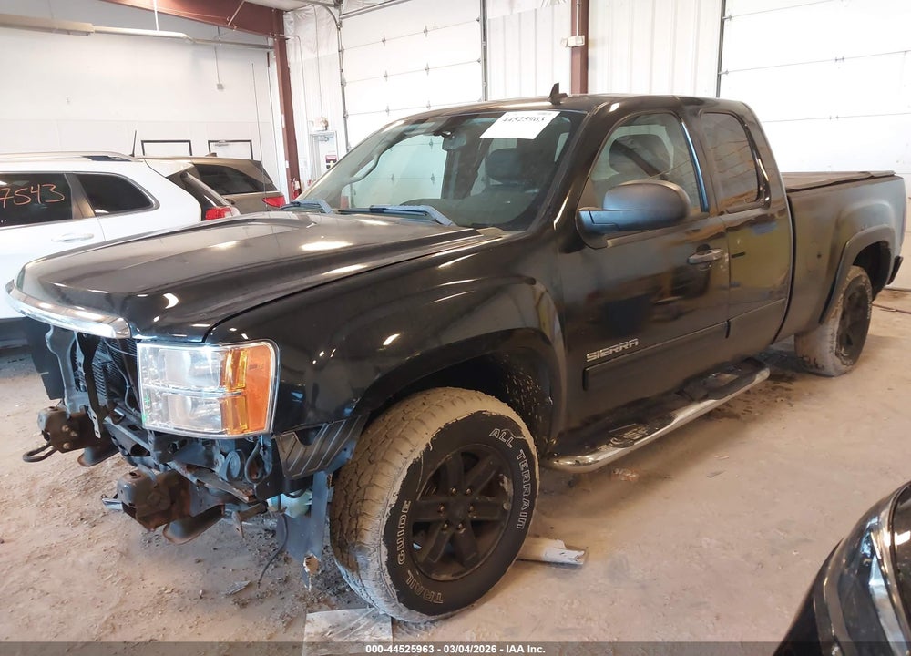 2011 GMC SIERRA 1500 SLE VIN: 1GTR2VE33BZ403499