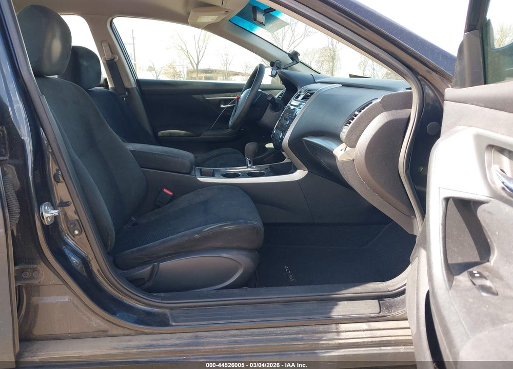 2015 NISSAN ALTIMA 2.5/2.5 S/2.5 SL/2.5 SV VIN: 1N4AL3AP7FN330230