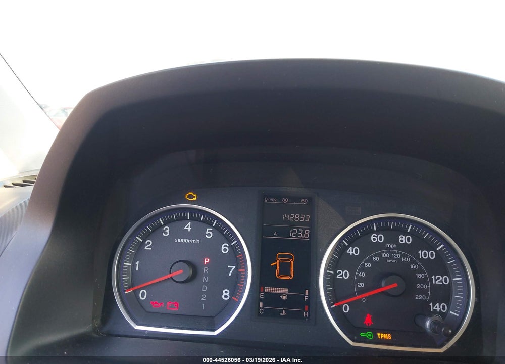 2008 HONDA CR-V LX VIN: JHLRE483X8C000728