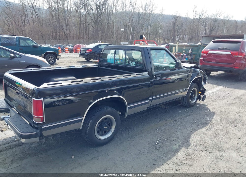 1992 CHEVROLET S TRUCK S10 VIN: 1GCCS14Z3N2170810