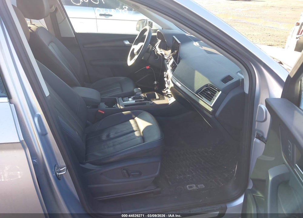 2024 AUDI Q5 PREMIUM PLUS 40 TFSI QUATTRO S TRONIC VIN: WA1BBAFY3R2049792
