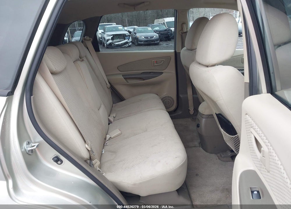 2009 HYUNDAI TUCSON GLS VIN: KM8JM12B99U007379