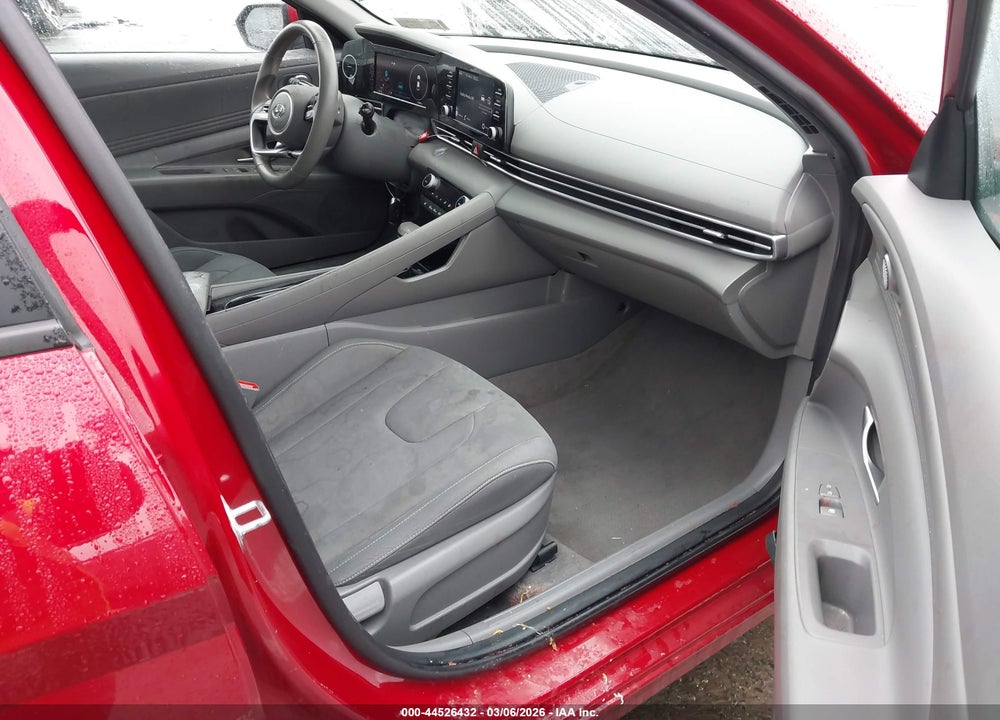 2022 HYUNDAI ELANTRA SEL VIN: KMHLS4AG4NU293326