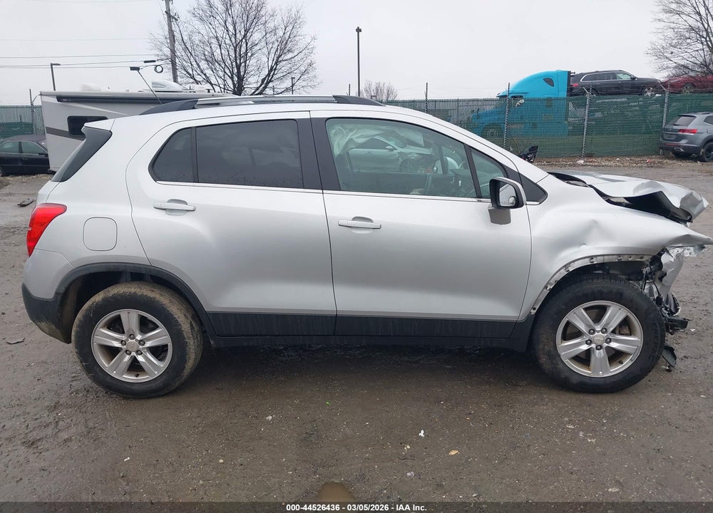 2015 CHEVROLET TRAX LT VIN: 3GNCJRSB5FL211047
