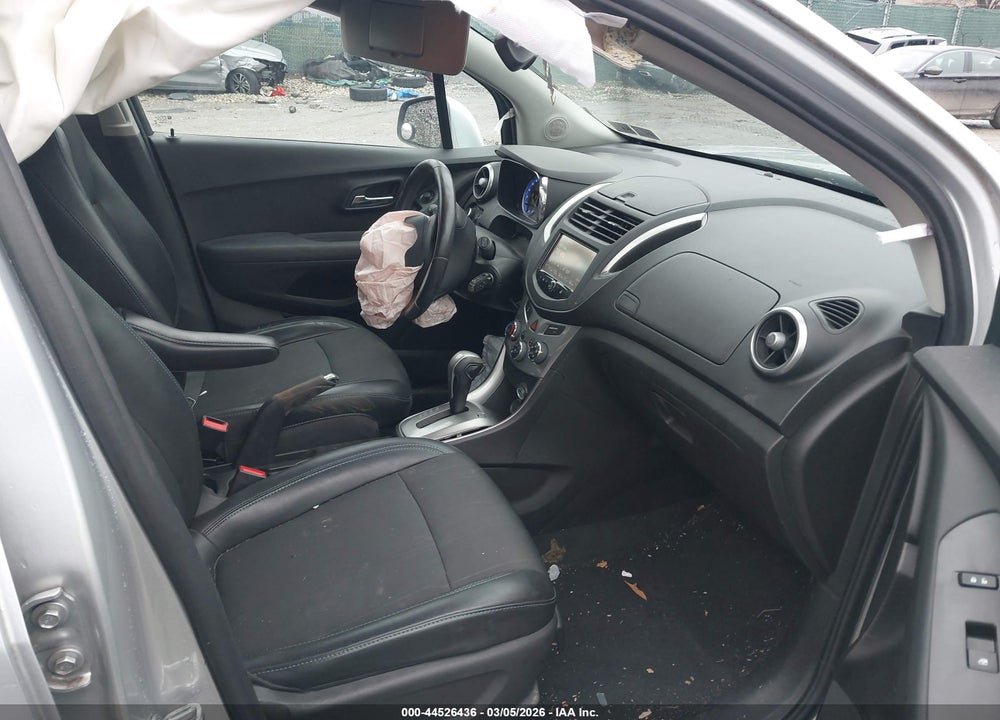 2015 CHEVROLET TRAX LT VIN: 3GNCJRSB5FL211047