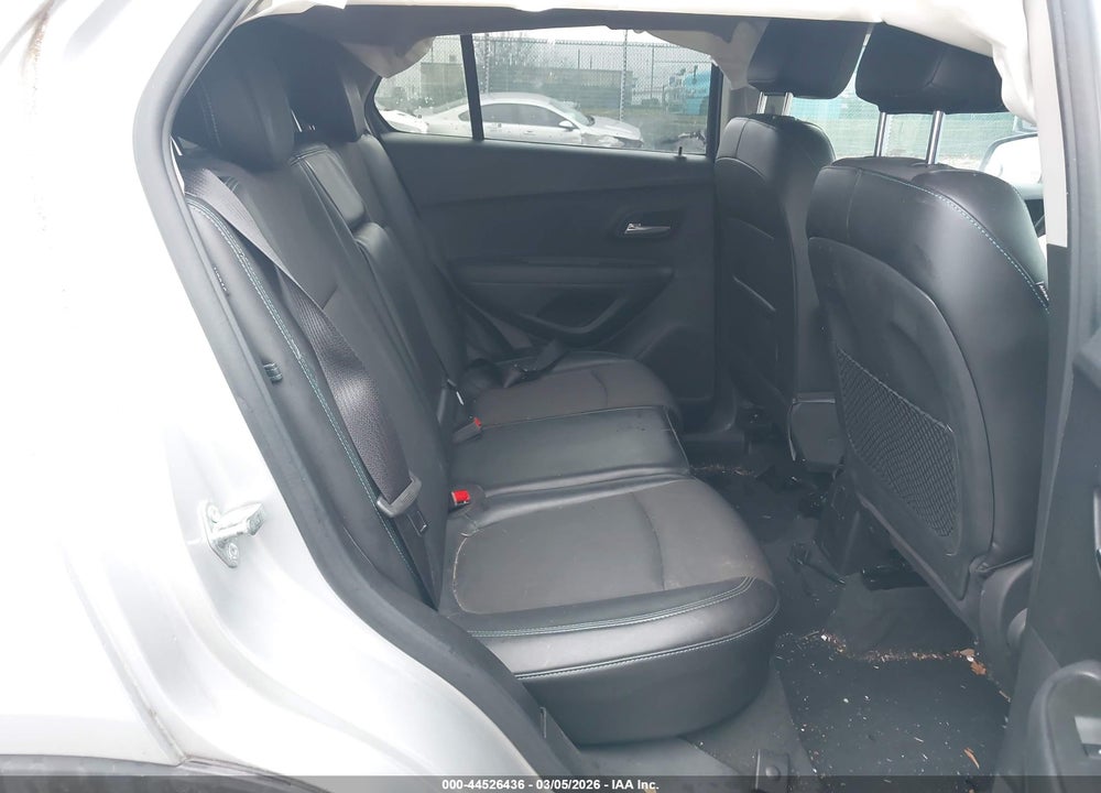 2015 CHEVROLET TRAX LT VIN: 3GNCJRSB5FL211047