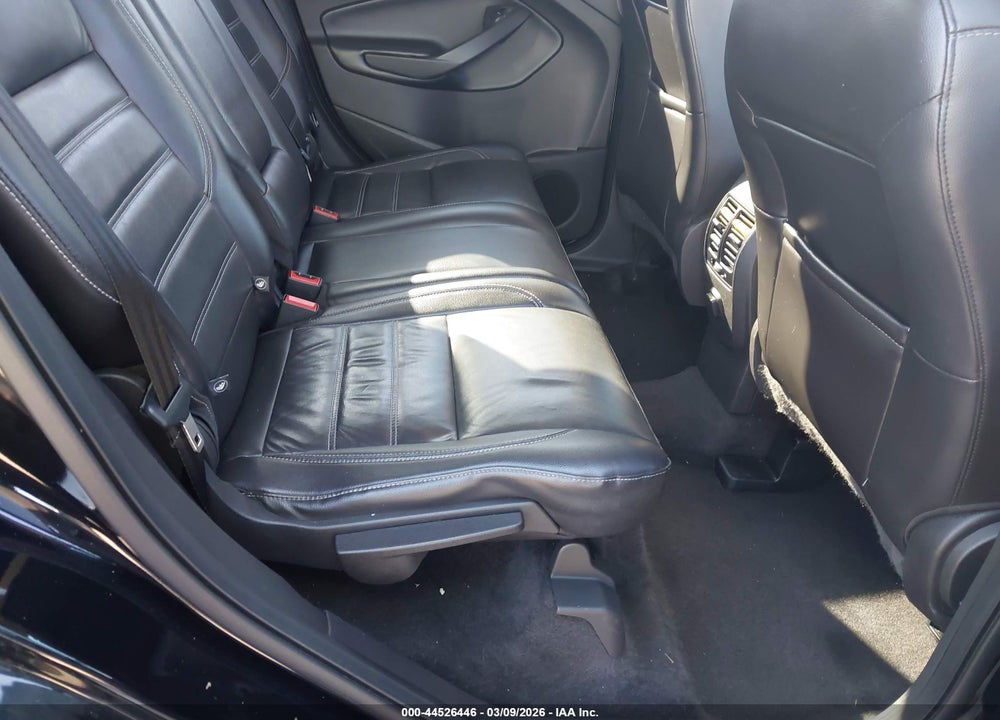2018 FORD ESCAPE SEL VIN: 1FMCU0HD7JUA52594