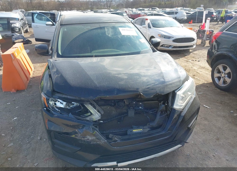 2017 NISSAN ROGUE S VIN: 5N1AT2MT2HC848530