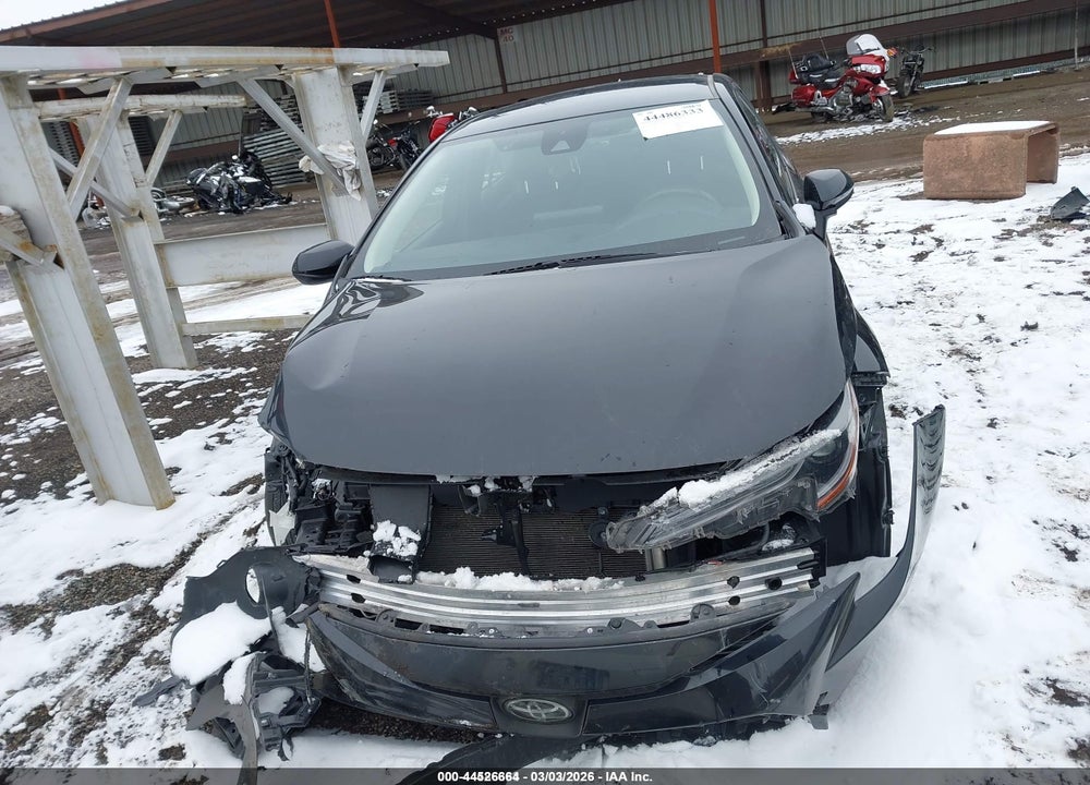 2022 TOYOTA COROLLA LE VIN: JTDEPMAE8NJ223679