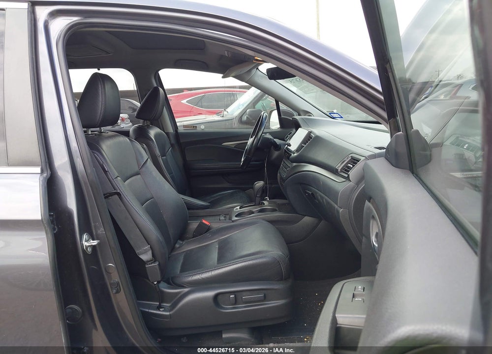2019 HONDA PILOT EX-L VIN: 5FNYF6H43KB034868