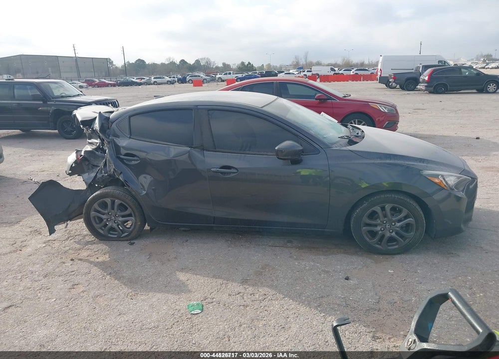 2020 TOYOTA YARIS LE VIN: 3MYDLBYV3LY703513