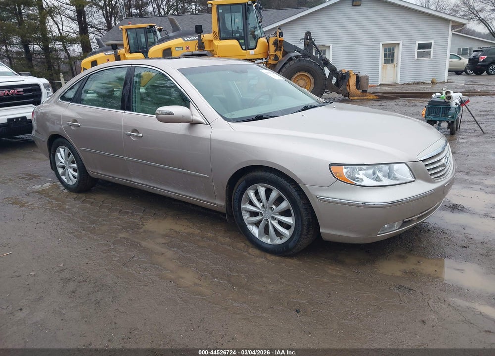 2007 HYUNDAI AZERA LIMITED/SE VIN: KMHFC46F67A237225