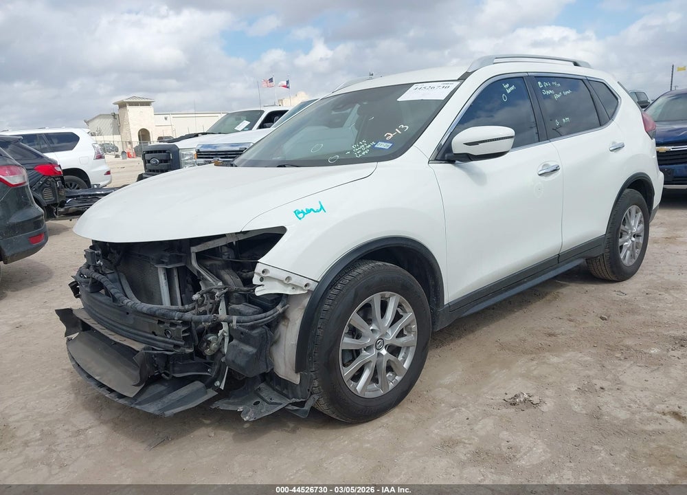 2019 NISSAN ROGUE SV VIN: 5N1AT2MT3KC702807