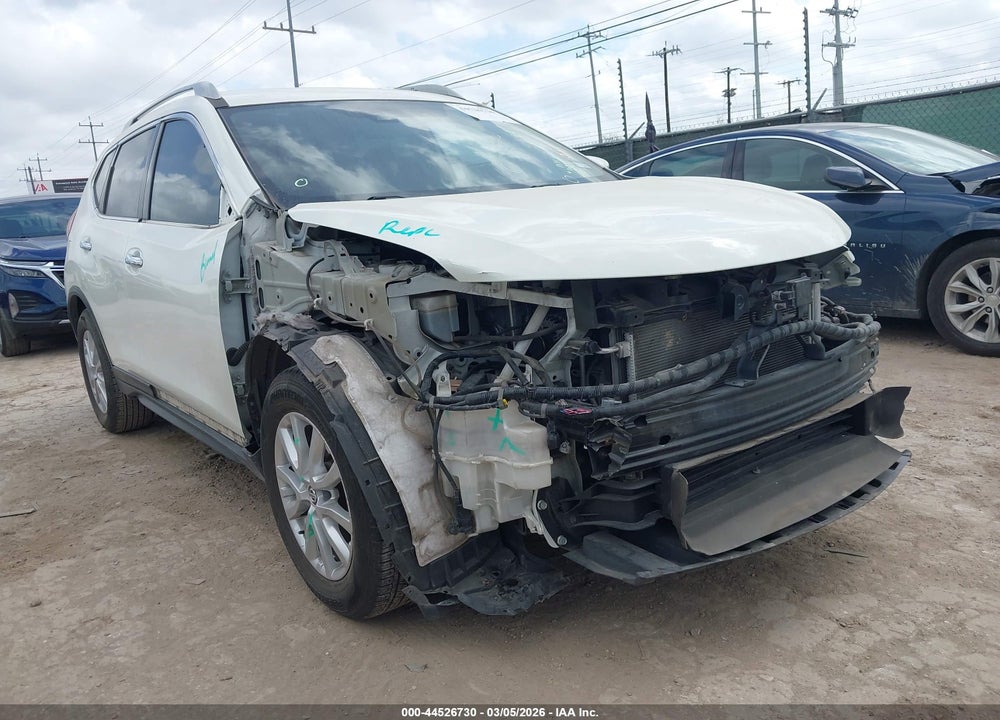 2019 NISSAN ROGUE SV VIN: 5N1AT2MT3KC702807