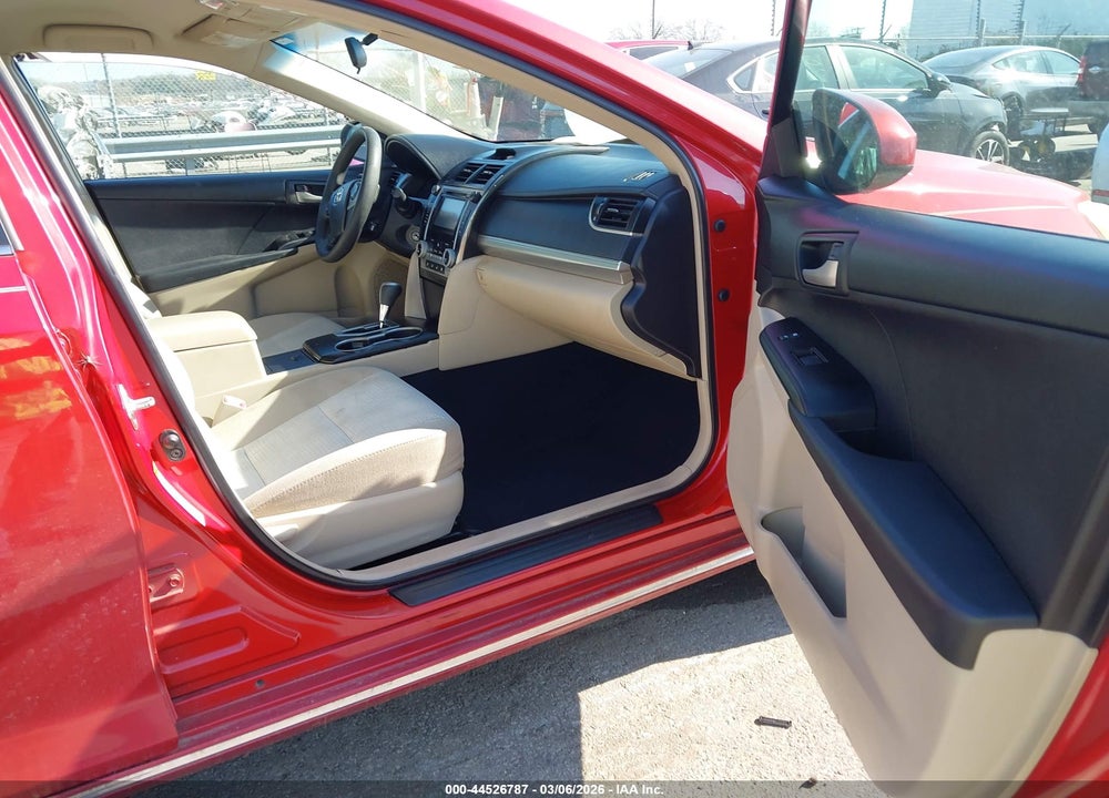 2012 TOYOTA CAMRY LE VIN: 4T1BF1FKXCU551972