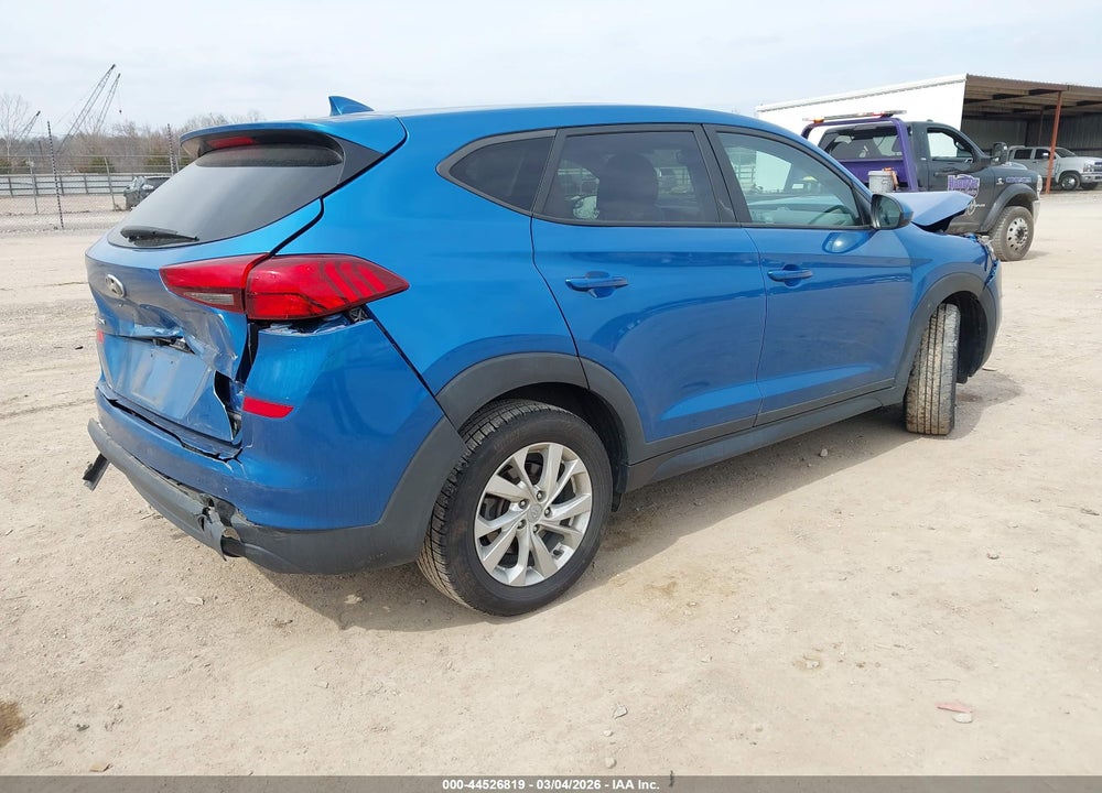 2019 HYUNDAI TUCSON SE VIN: KM8J23A47KU019038