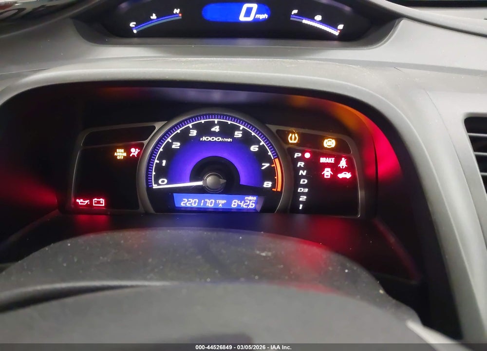 2010 HONDA CIVIC LX VIN: 19XFA1F53AE036869