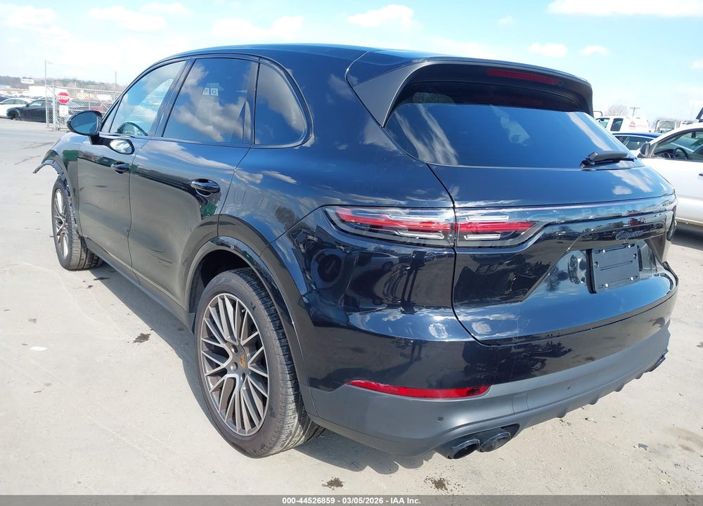 2022 PORSCHE CAYENNE PLATINUM EDITION VIN: WP1AA2AY7NDA07365