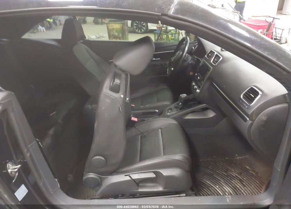 2014 VOLKSWAGEN EOS SPORT VIN: WVWBW8AH9EV006237