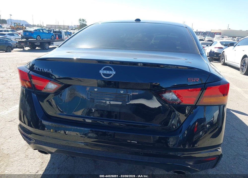 2024 NISSAN ALTIMA SR FWD VIN: 1N4BL4CV2RN424087