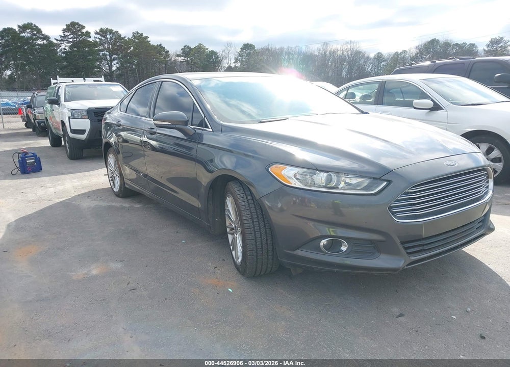2015 FORD FUSION SE VIN: 3FA6P0HD9FR256018