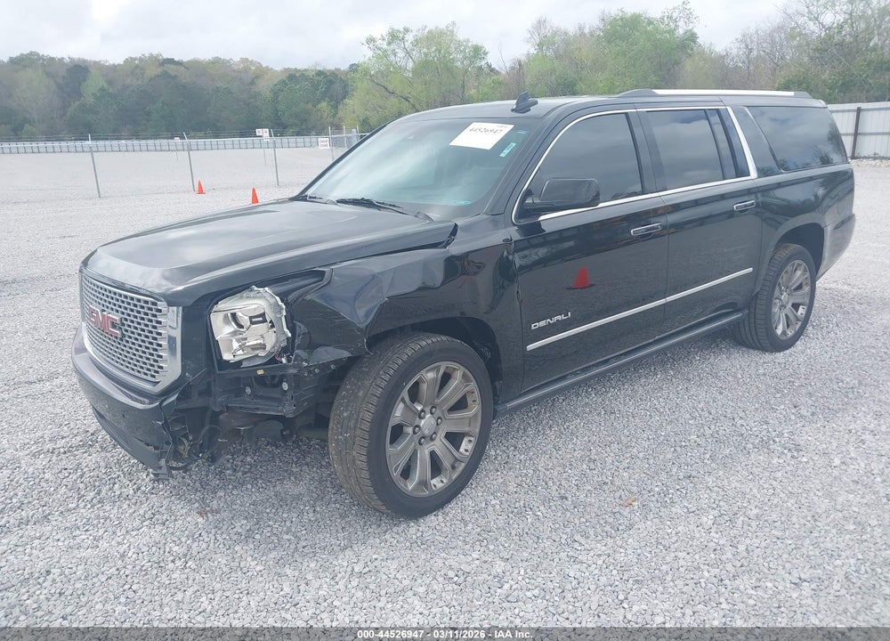 2016 GMC YUKON XL DENALI VIN: 1GKS2HKJ1GR394142