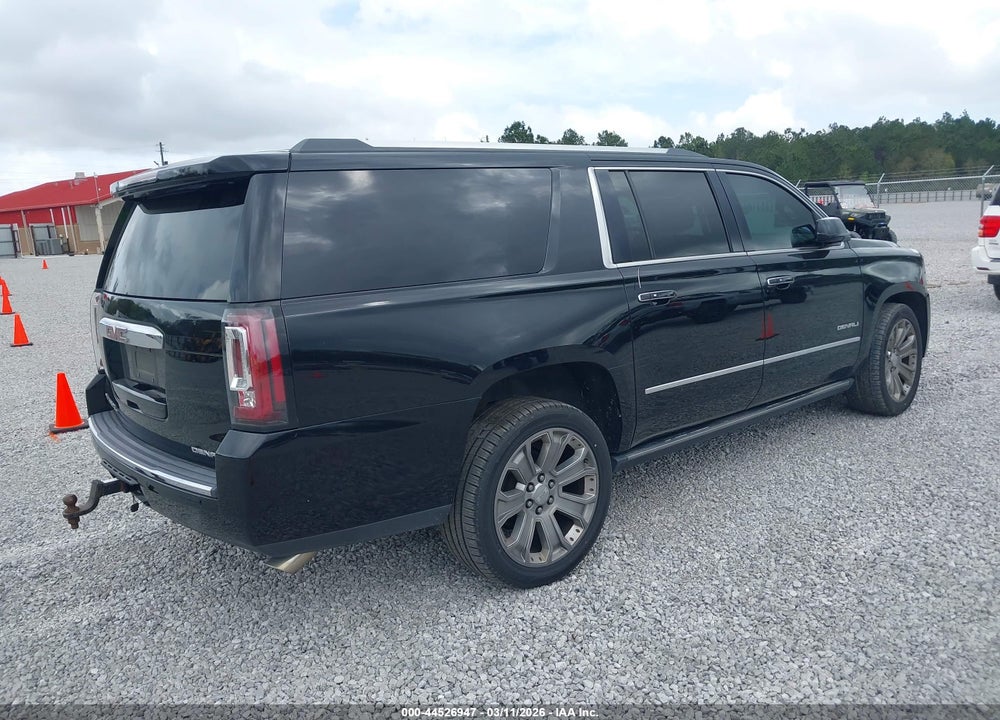 2016 GMC YUKON XL DENALI VIN: 1GKS2HKJ1GR394142