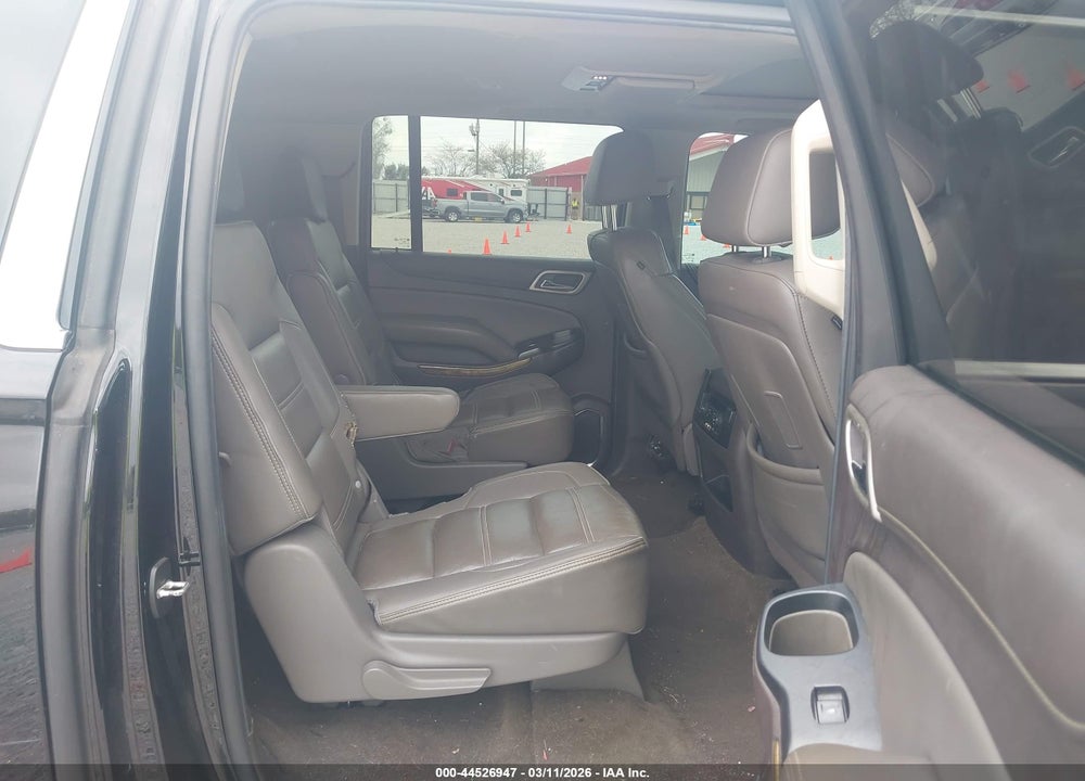 2016 GMC YUKON XL DENALI VIN: 1GKS2HKJ1GR394142