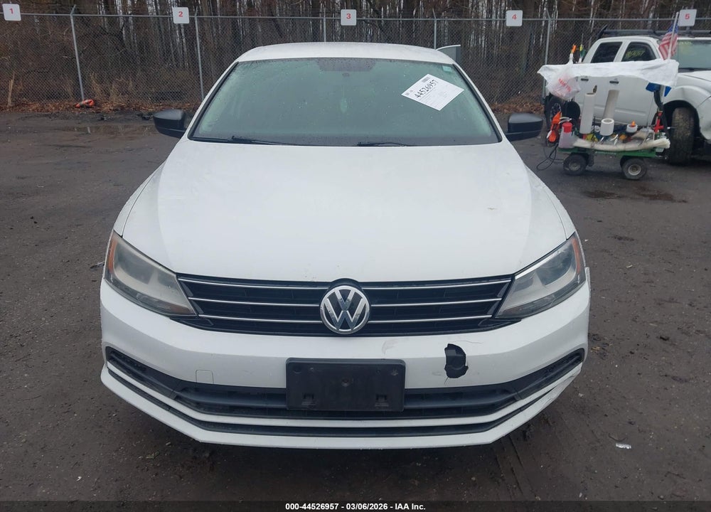 2015 VOLKSWAGEN JETTA 2.0L S VIN: 3VW1K7AJ8FM253181