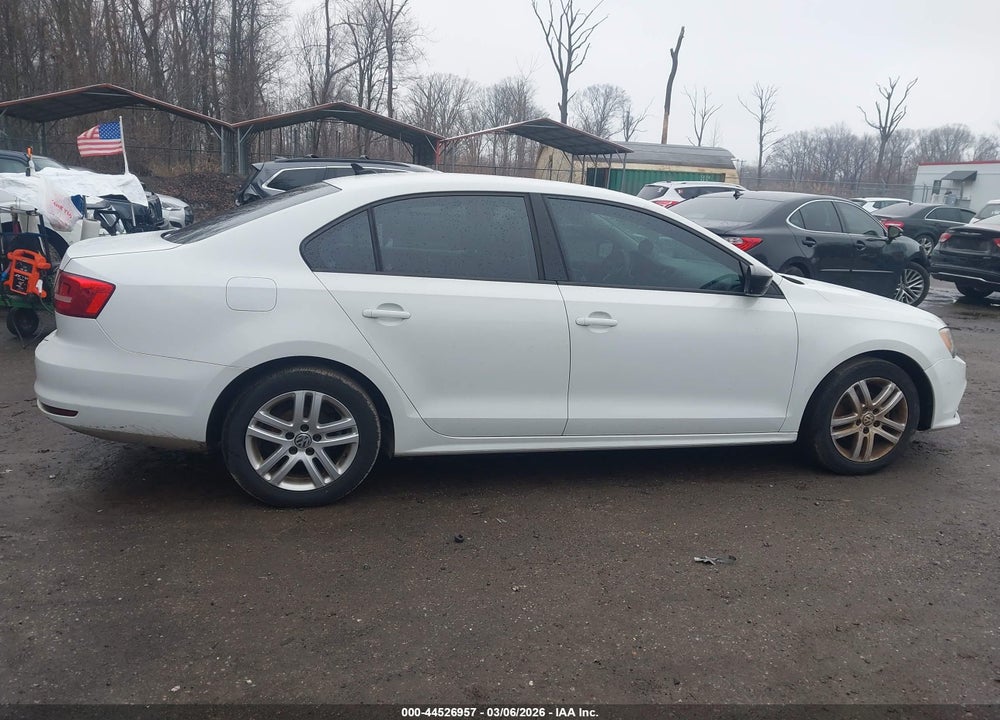 2015 VOLKSWAGEN JETTA 2.0L S VIN: 3VW1K7AJ8FM253181