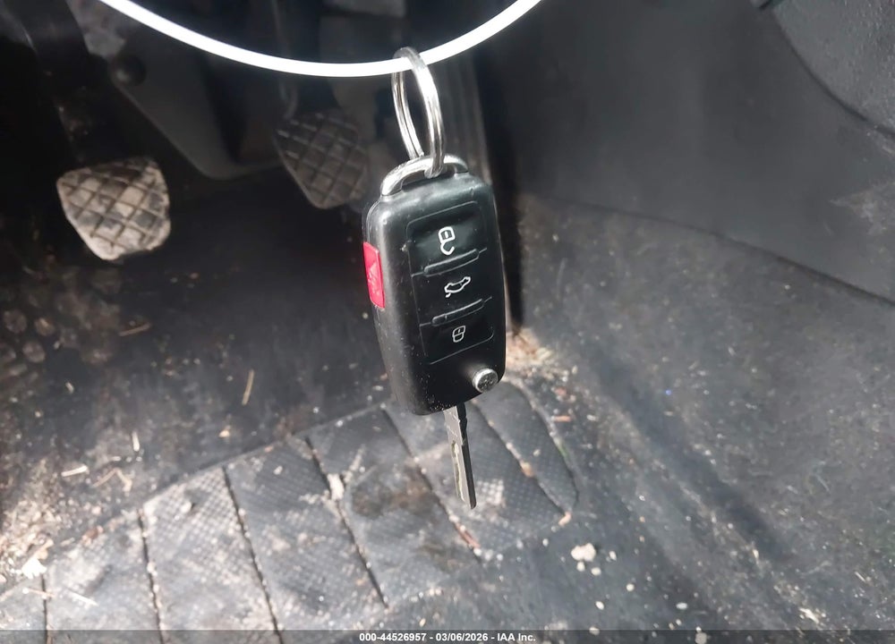 2015 VOLKSWAGEN JETTA 2.0L S VIN: 3VW1K7AJ8FM253181