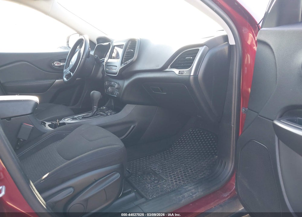 2020 JEEP CHEROKEE LATITUDE 4X4 VIN: 1C4PJMCB1LD509401