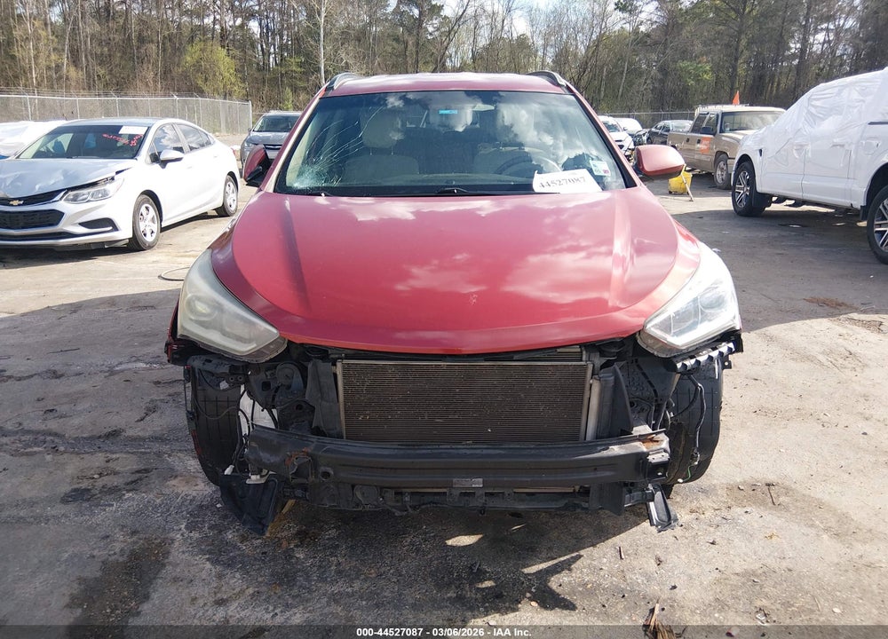 2017 HYUNDAI SANTA FE VIN: KM8SMDHF0HU208537