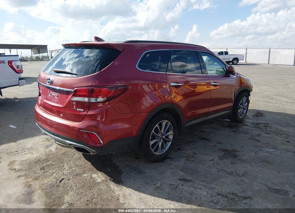 2017 HYUNDAI SANTA FE VIN: KM8SMDHF0HU208537