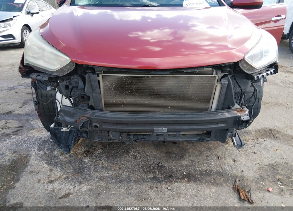 2017 HYUNDAI SANTA FE VIN: KM8SMDHF0HU208537